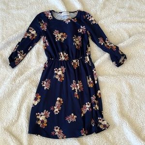 French grey knee length floral soft stretchy 3/4 sleeve dress